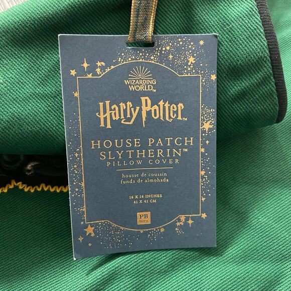 Pottery Barn Teen Harry Potter House Patch Slytherin Pillow Cover 16” Square NWT - Picture 5 of 8